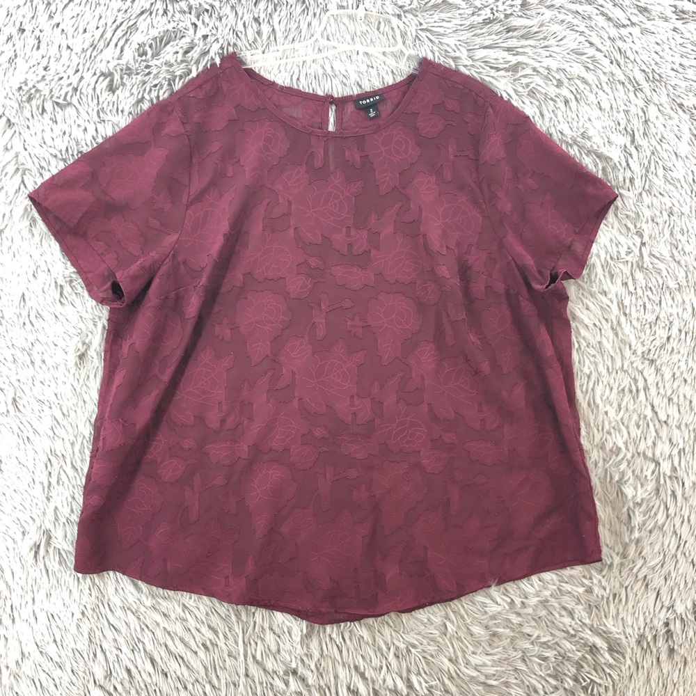 Torrid Blouse Womens Size 2 (2X) Appliqué Transparent Purple Keyhole Back